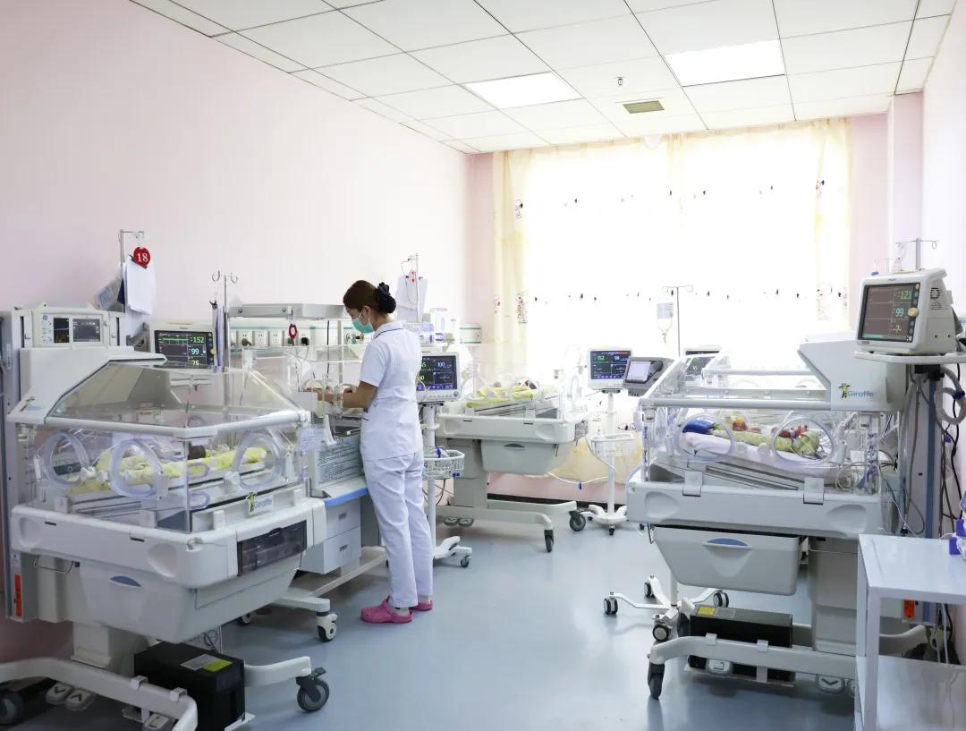 转运先锋,引领智慧点燃生命之光