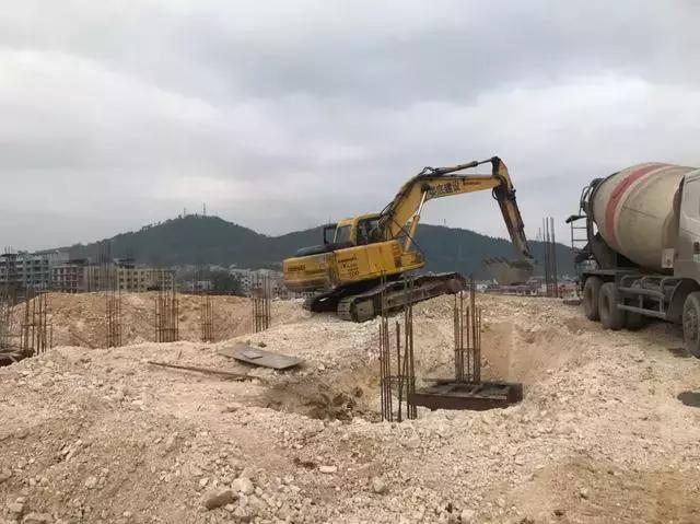 混凝土车工资,搅拌车司机工资一般多少钱