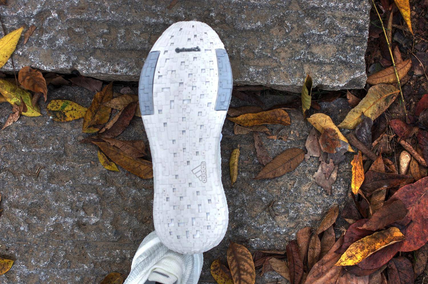 阿迪达斯adidaspulseboosthd测评,阿迪boost对比耐克zoom