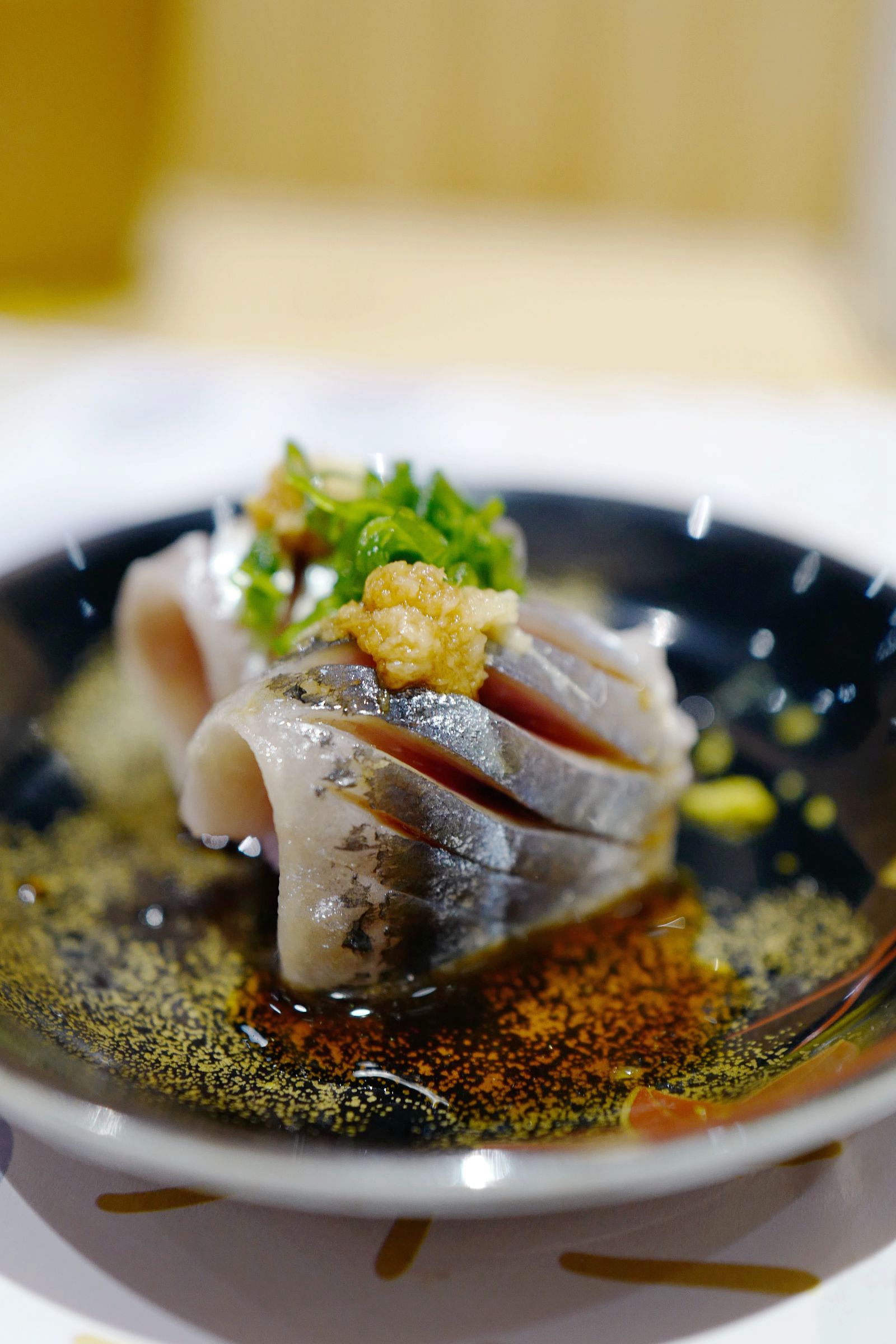 发现一家很好吃的寿司店,一家寿司店