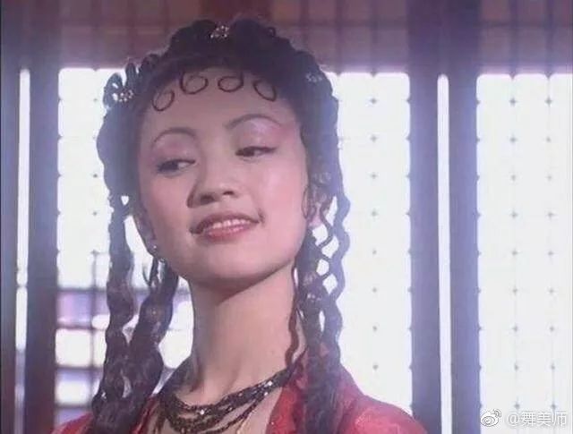 傅艺伟和温碧霞谁演妲己最好,温碧霞和王丽坤的妲己对比