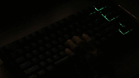 高性价比87键，手感出色HEXCORED87RGB机械键盘体验