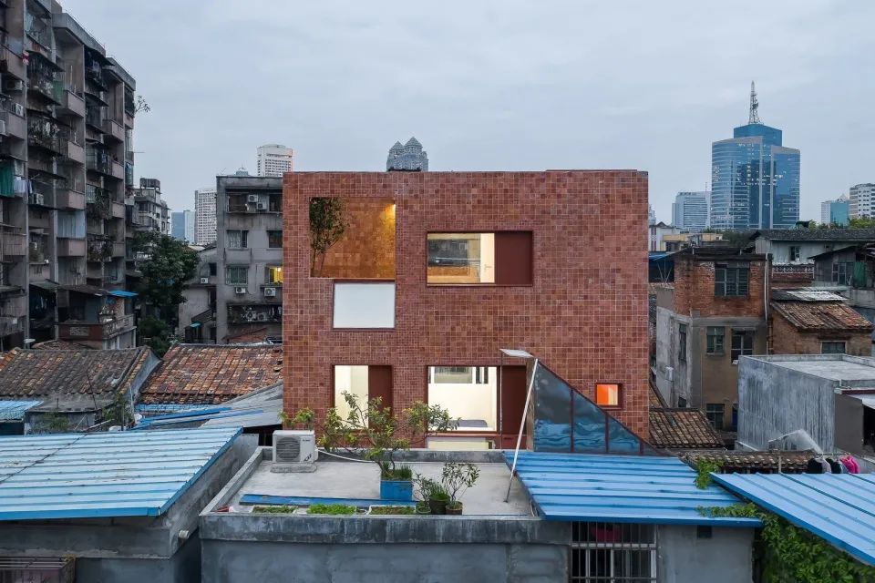 老城中的新建筑,老城区小洋楼规划图