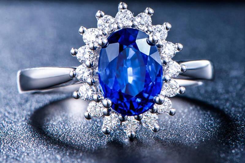 澳门购物在哪里买最便宜,澳门购物攻略哪里最便宜