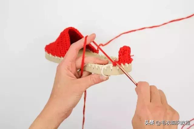 钩男士豆豆凉鞋三道杠视频教程,100种婴儿凉鞋的钩法全过程