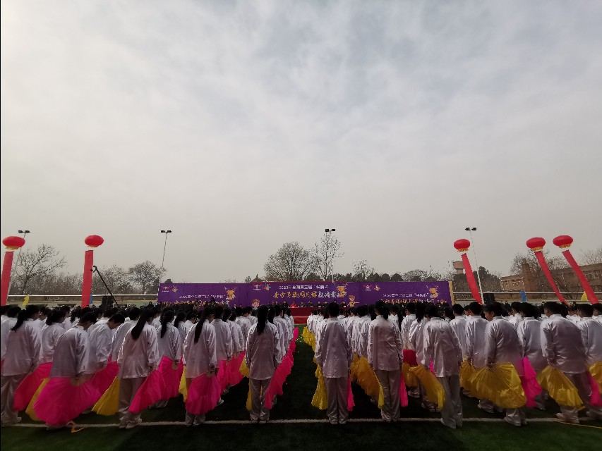 校园足球杯圆满落幕,华奥杯校园足球联赛