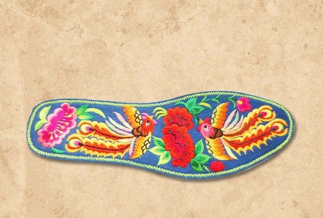 奶奶留下的鞋垫一针一线都是爱,纯手工鞋垫儿自己一针一线绣的