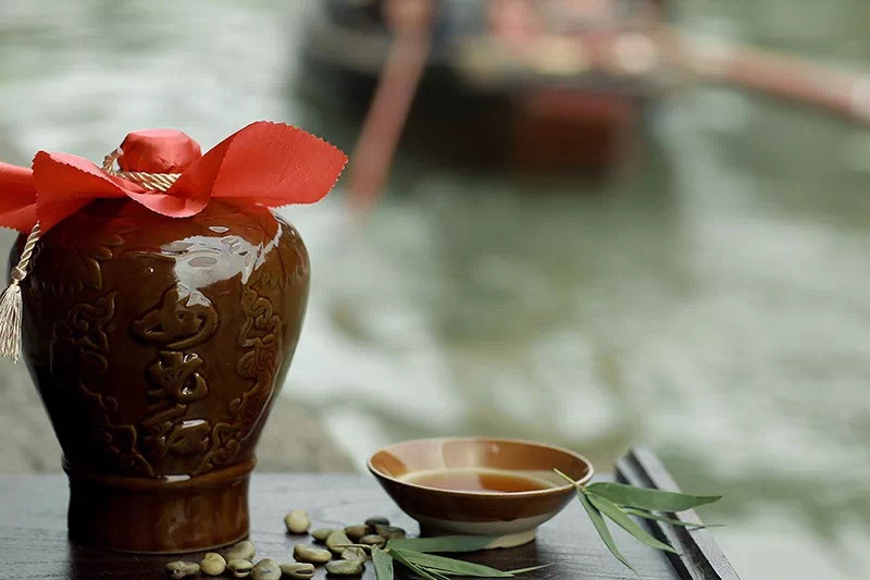 绍兴酒女儿红文化,绍兴女儿红酿酒有限公司的酱酒