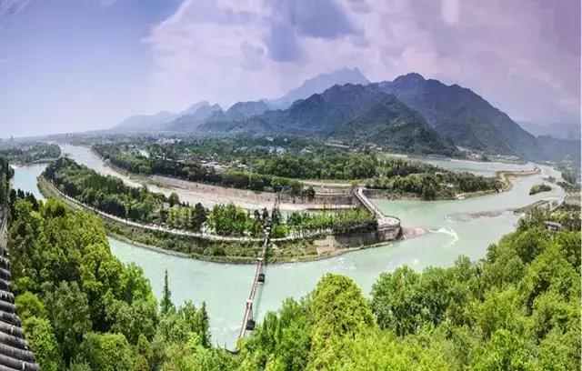 成都旅游峨眉山都江堰,安逸走四川九寨沟