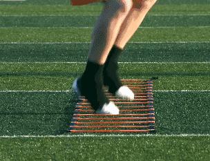 少儿体适能绳梯的十种玩法,篮球绳梯训练10种方法