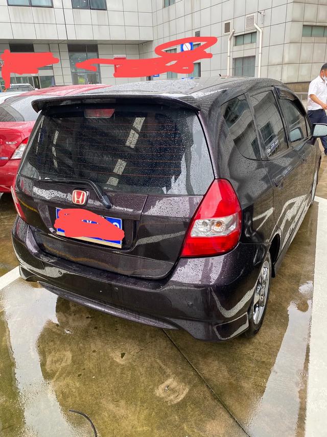 06年飞度两厢1.5自动挡怎么样,04年两厢本田飞度1.3l自动