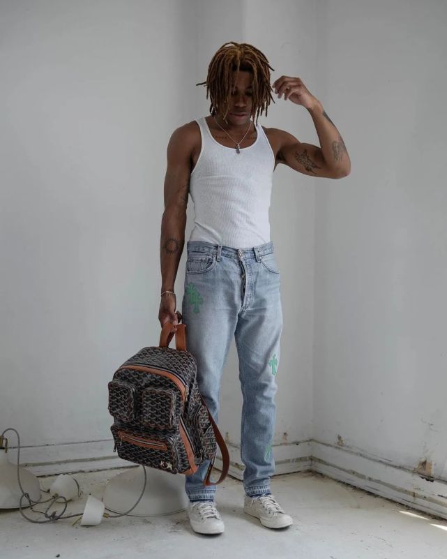 侃爷侃爷经历,kanye侃爷成名曲