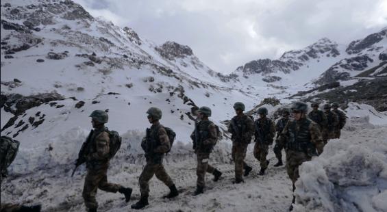 100张中国海防巡逻图,看哭了盘点中国军人的戳泪瞬间