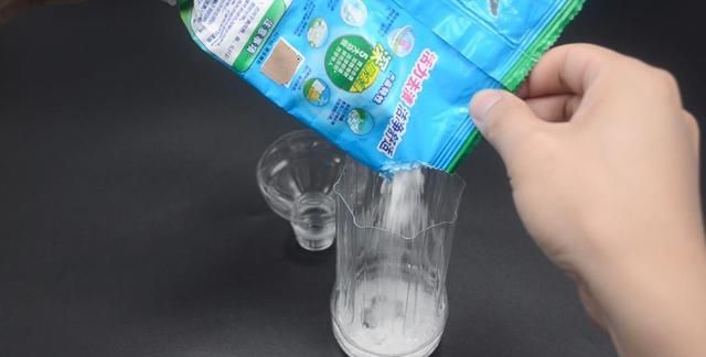 家里有蟑螂灭蟑螂最好的办法,如何快速灭蟑螂小技巧有效