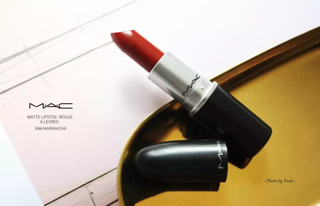 大牌口红必买色红棕色,红棕色口红断货王