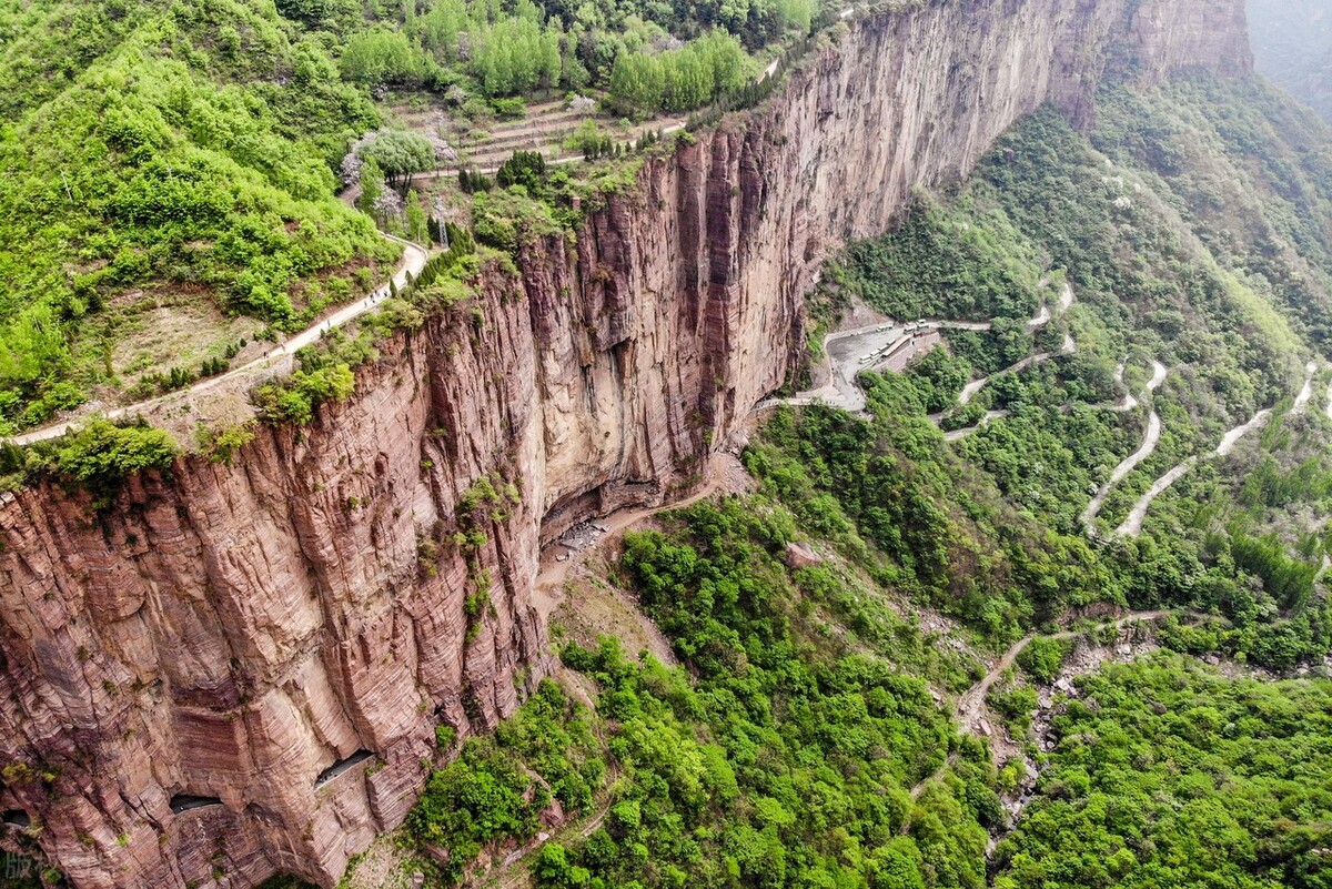 打卡新乡万仙山郭亮挂壁公路,郭亮挂壁公路在万仙山景区么