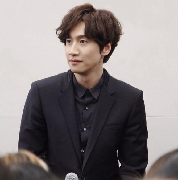 韩影圈最燃抱团小分队！帅哥云集的忠武路“兄弟帮”你知道吗？