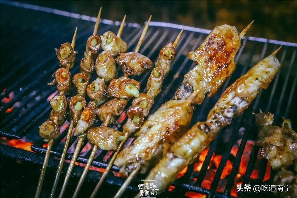 南宁摆摊最赚钱的地方,全南宁最精致路边摊