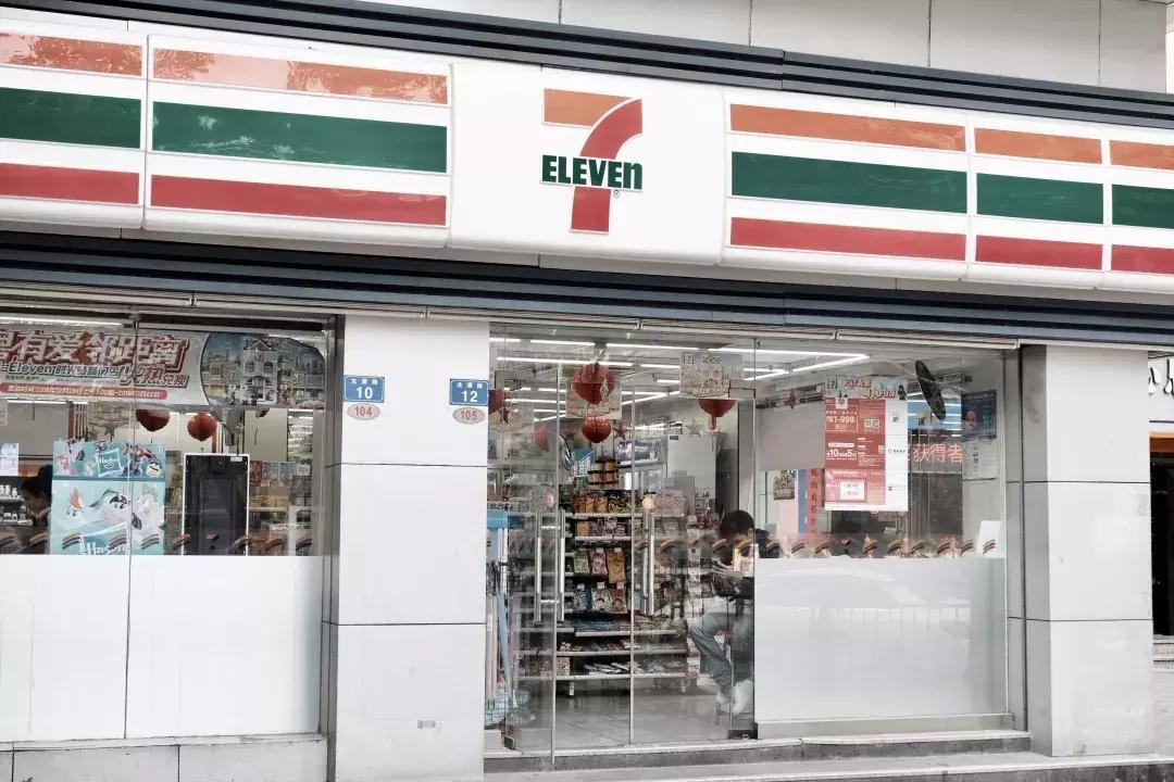 龙岗中心城壹号仓,光明和龙岗中心城