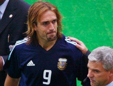 阿根廷足球历史十大巨星排行榜,阿根廷十大足球球星排名