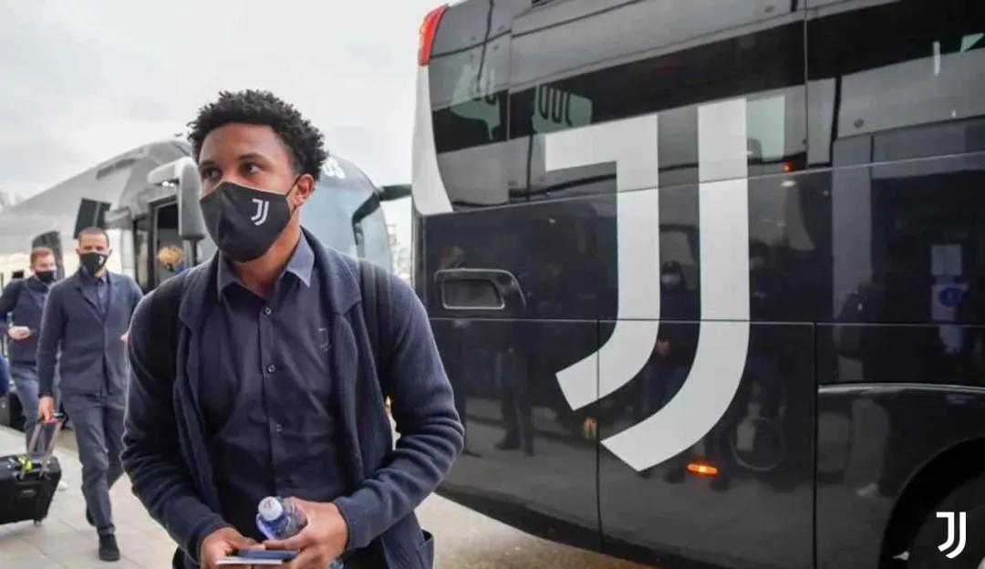 布冯重返意大利国家队,博格巴vs布冯