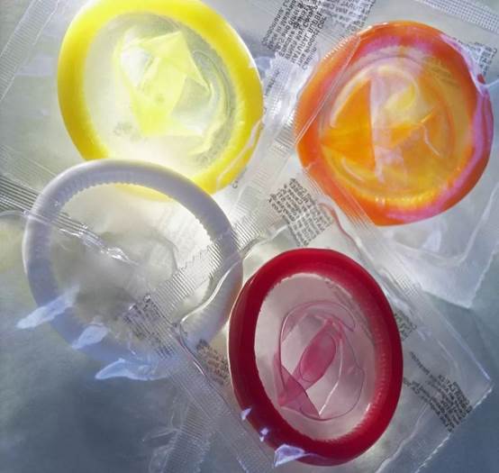 孕中期“戴不戴套”，对胎儿和孕妇的差别有多大？很多夫妻都不懂