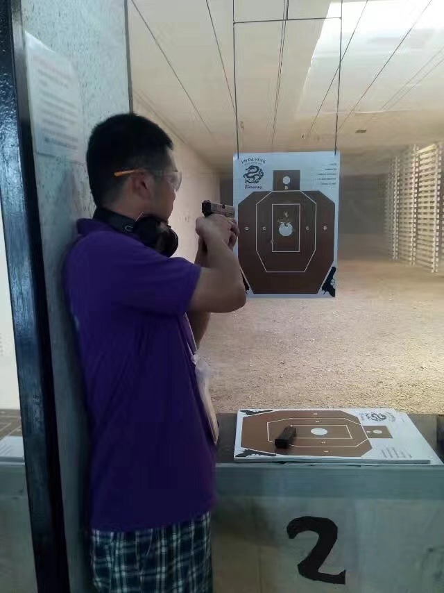 25年教龄副教授辞职当快递小老板收入和高校一样多经手43万件快递感觉充实不委屈