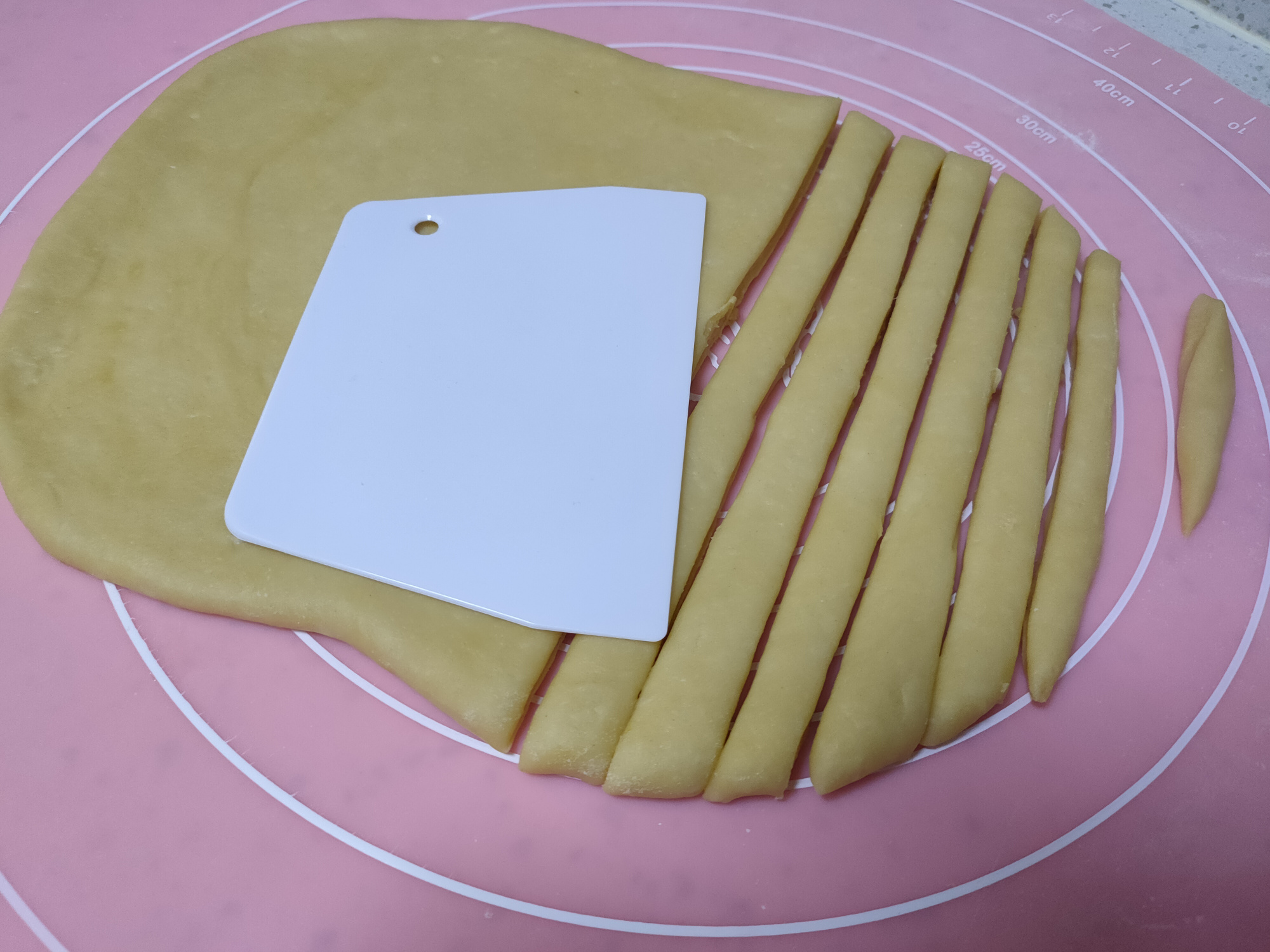 炸麻花放脆皮粉吗,炸麻花加泡打粉吗