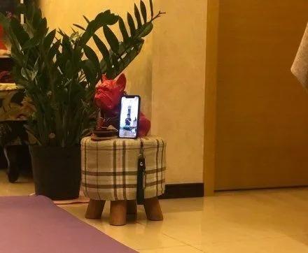 我终于看清了睡在我隔壁的人，在加入业主群30天后