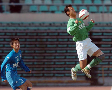 重温鲁能2010夺冠,2005中超联赛大连实德客场