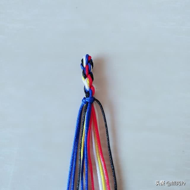 手绳手环编织教程,五彩绳手环编织