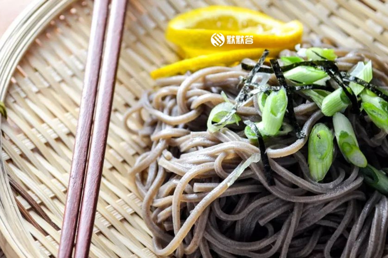 大阪跨年最人气*拜参**景点「住吉大社」，体验传统日本新年习俗