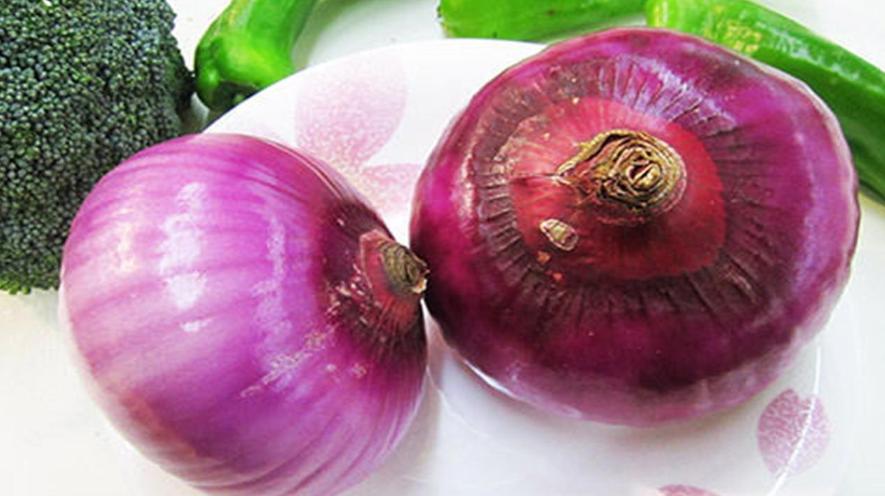 洋葱表皮发硬和表皮发软哪种新鲜,洋葱保存得最好最新鲜的方法