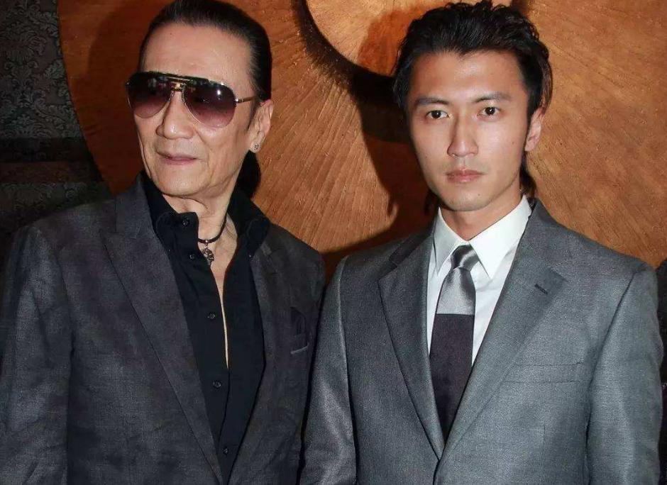 谢贤从年轻到老的视频,谢贤一年赚一栋楼