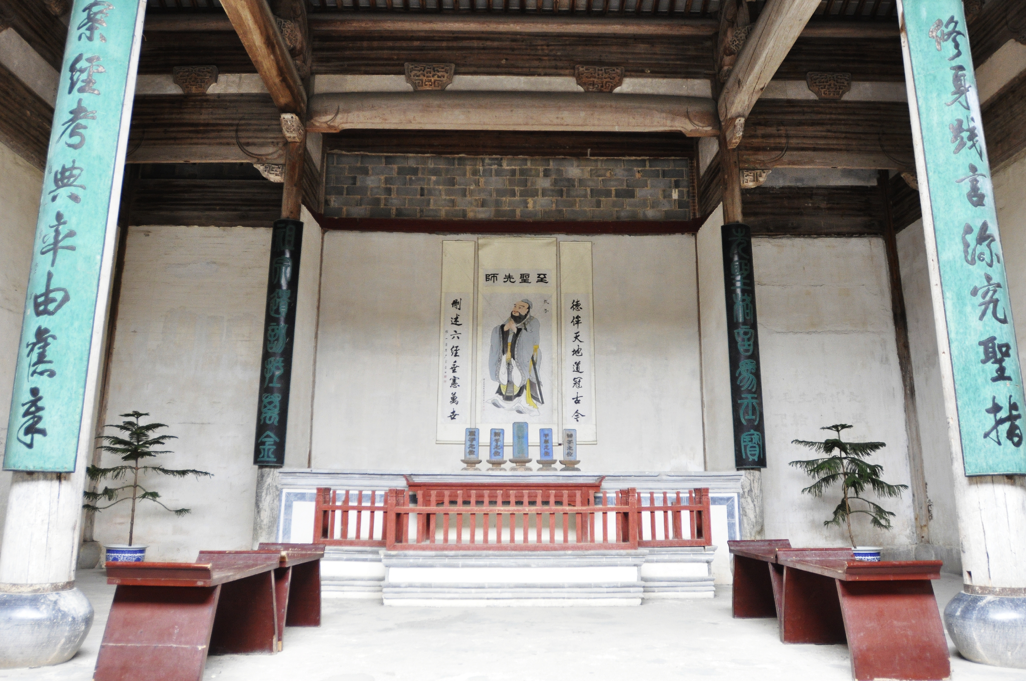 徽派村落宏村风景,山为牛头树为角的意思