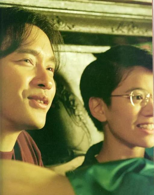 张国荣复出后的这张经典专辑，已走过四分之一个世纪