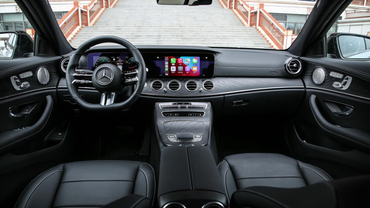 牛x摩托车评测,奔驰e260l2024款最新款动力试驾