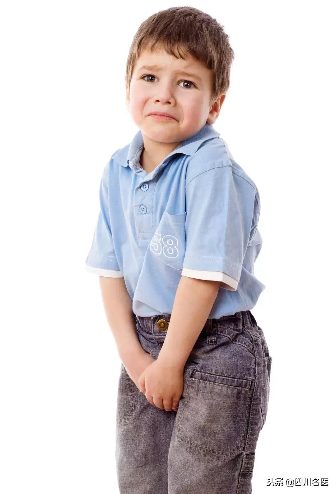 儿子睾丸受伤腹部疼,儿子蛋蛋有点疼会自愈吗