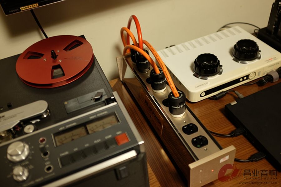 同价位中无敌手？——谈谈英国ECOSSE“大橙”电源线