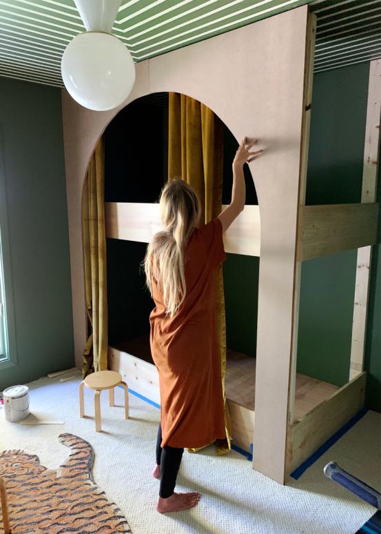 别再买床了如今流行整体卧室,自己做实木上下铺床