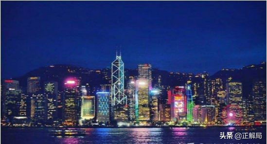 从没落的香港服饰，看懂今日之香港