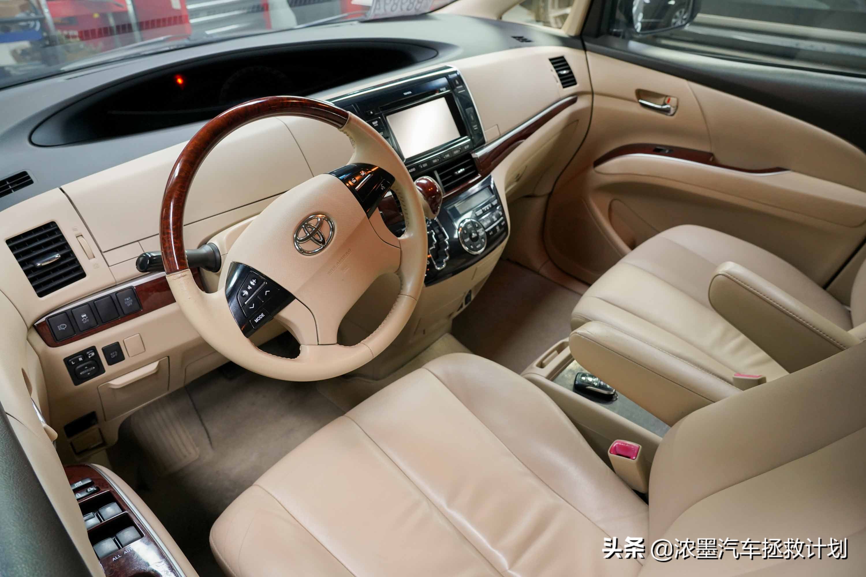 一代经典丰田普瑞维亚,丰田普瑞维亚依然经典