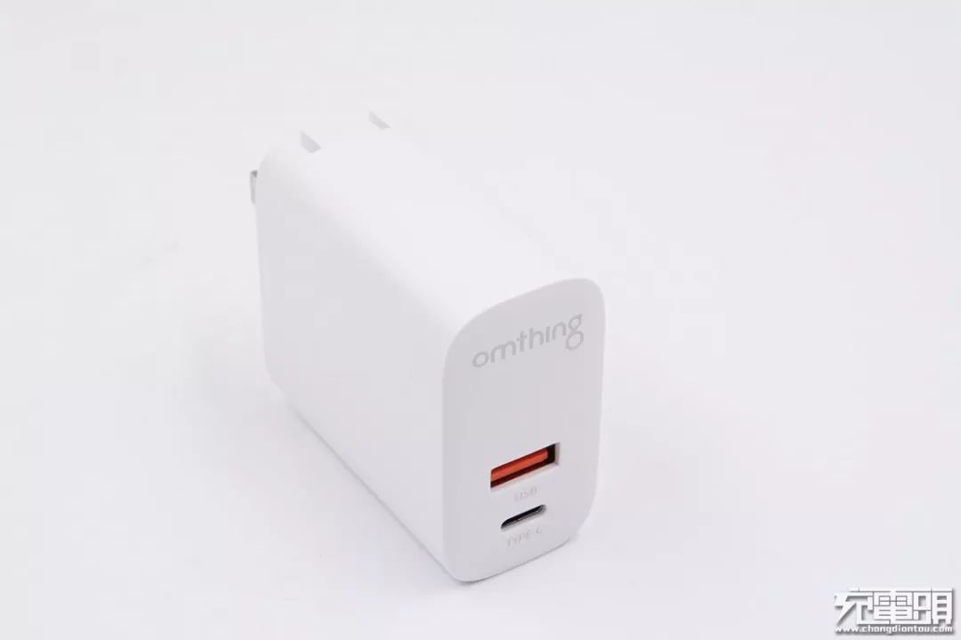 iphone13到底该不该买原装充电器,iphone13有没有充电器