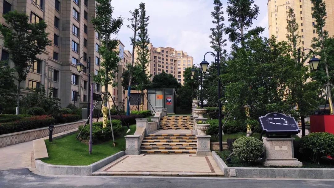 归来仍是少年古玩市场,归来仍是少年季羡林