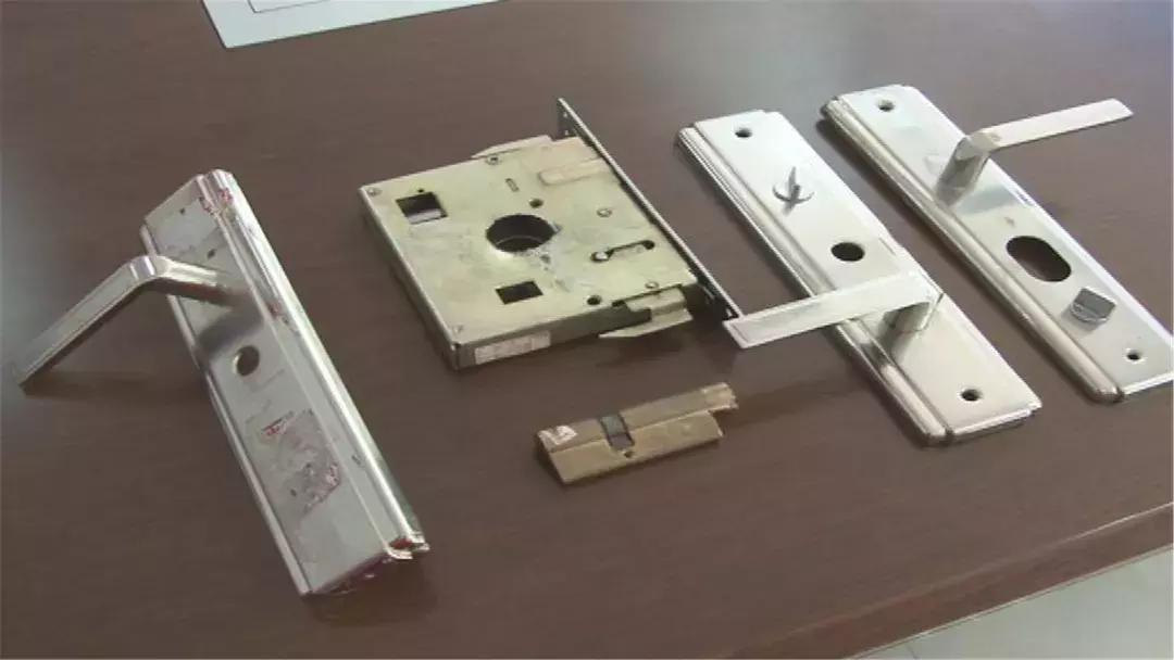 开锁公司乱象,315开锁师傅上门开锁骗局