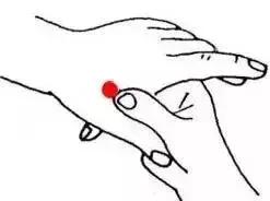 中老年穴位拍打养生操教学视频,帮助睡眠的60分钟穴位拍打操