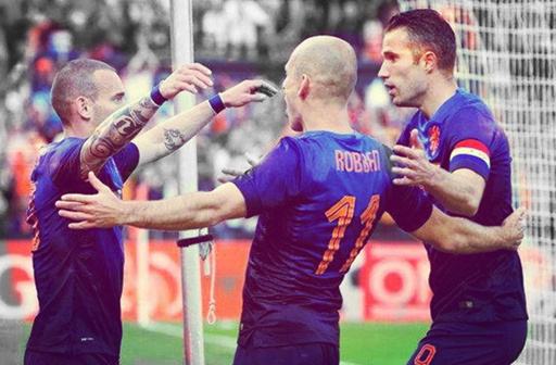 这样的荷兰队你也没见过!三棍客走了,荷兰足球真的要飞了