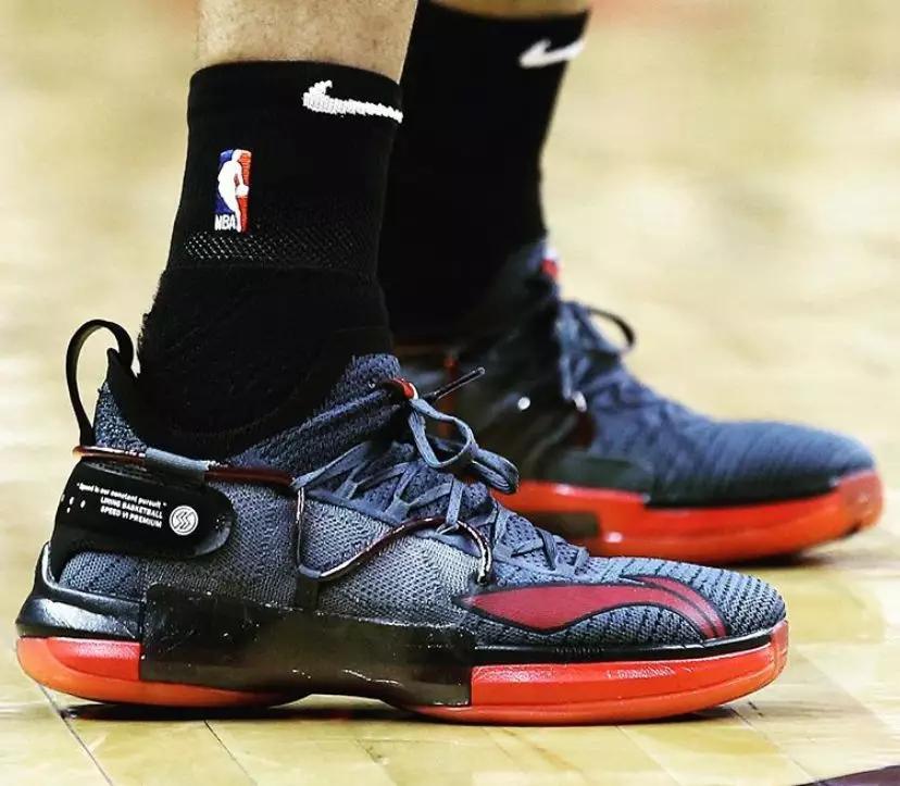 cj1代篮球鞋,李宁cj1篮球鞋怎么样