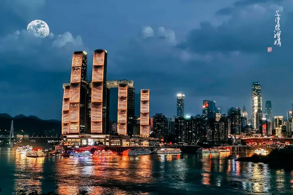 最好的月亮拍摄方法,真实的月亮星空怎样拍才好看