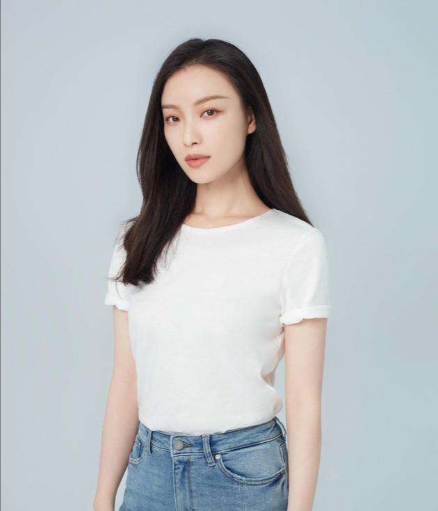 什么发型好看又洋气丸子头,今年流行的发型丸子头